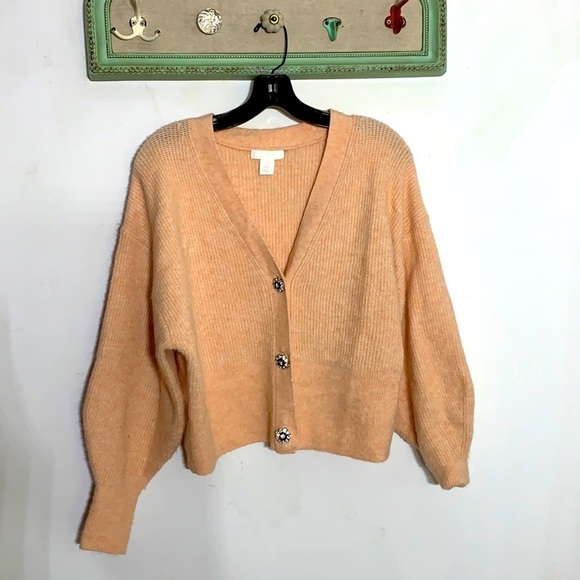 H&M sparkle button boxy cardigan light apricot women’s small v neck euc - Picture 2 of 9